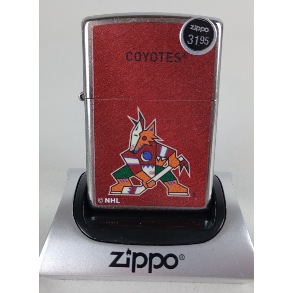 Brand New in Box Genuine Zippo NHL Hockey Arizona Coyotes Street Chrome